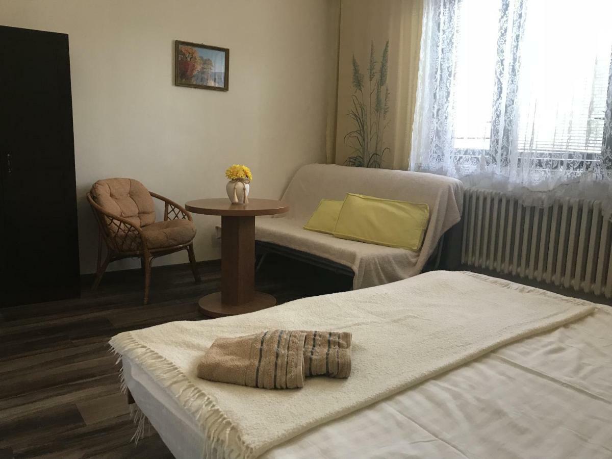 Vestonicka Jizdarna Daire Dolni Vestonice Dış mekan fotoğraf